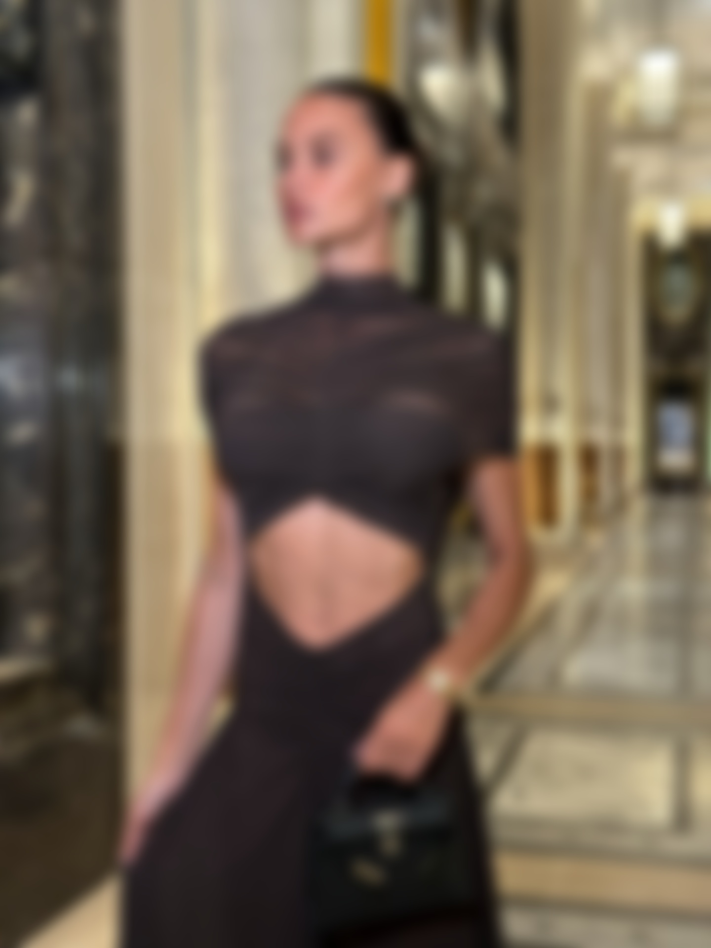 Эскорт Дубай Татьяна Михайлюк - модельная фигура для светских мероприятий