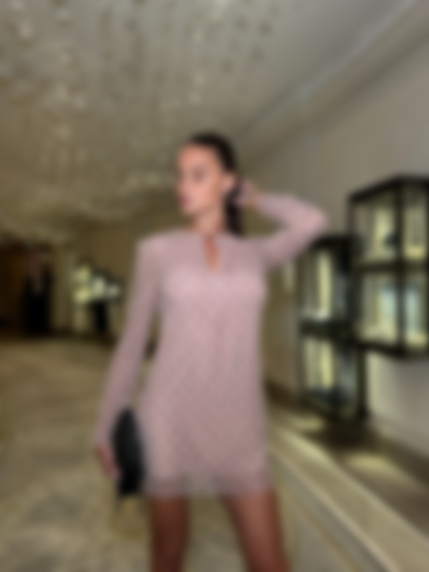 Эскорт для бизнес-встреч в Дубае - элегантная красота