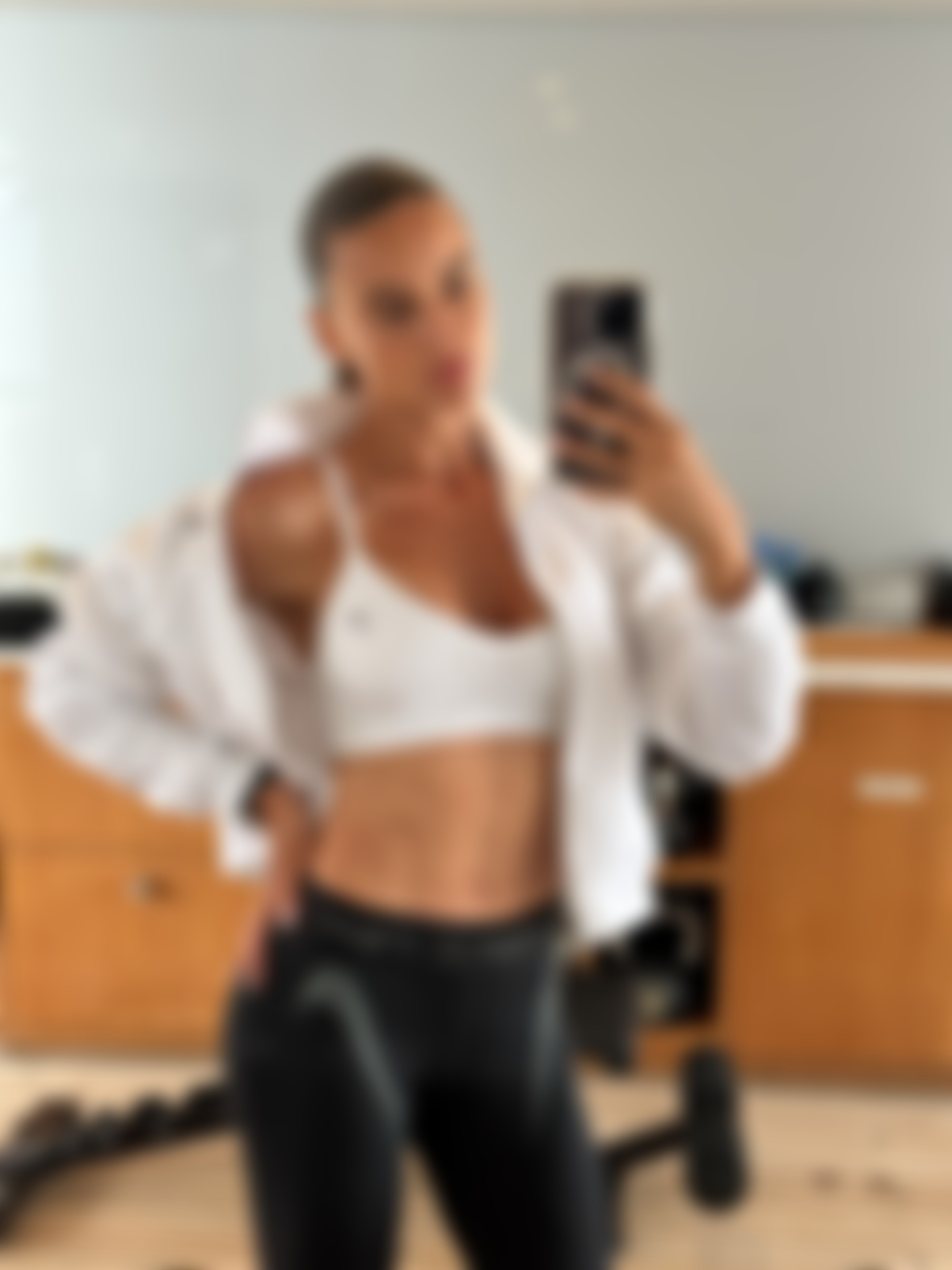 Эскорт сопровождение для изысканных отношений в Дубае